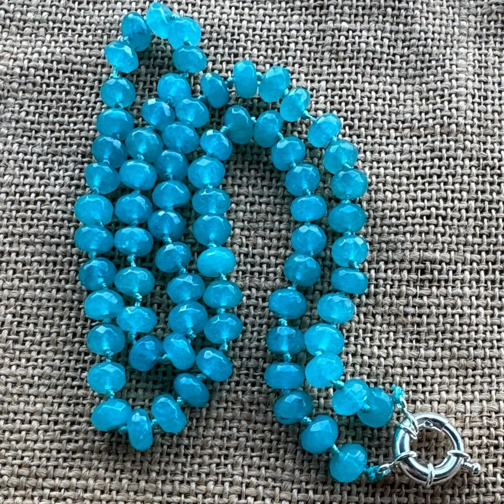 Blue Quartz Beads Hand knotted Elegant Beaded Necklace New